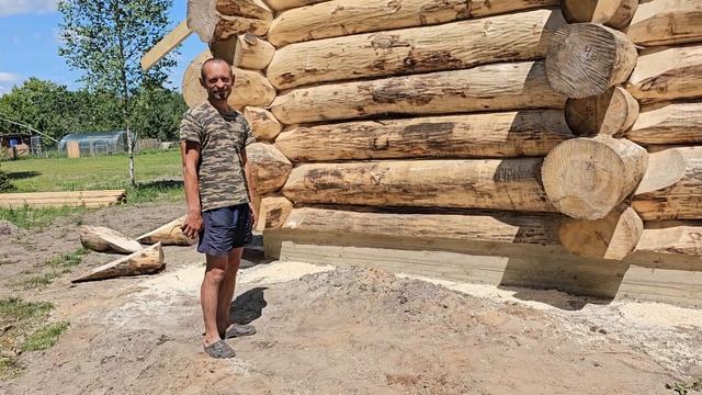 В лесу на хуторе будет настоящая лесная баня из сруба. смотреть онлайн