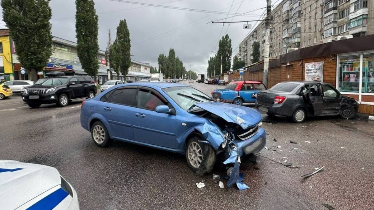 Аварии и ДТП на дорогах ТОРОПЫГИ за рулем смотреть онлайн