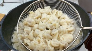 ТАКОЙ СПОСОБ ЛЕПКИ ПЕЛЬМЕНЕЙ ВЫ ЕЩЕ НЕ ВИДЕЛИ! ТЕСТО НА ПЕЛЬМЕНИ ГОТОВЛЮ ТОЛЬКО ТАК!ВСЕ В ВОСТОРГЕ🤩