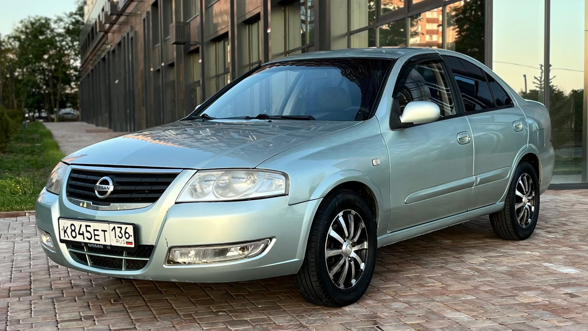 Almera Classic смотреть онлайн