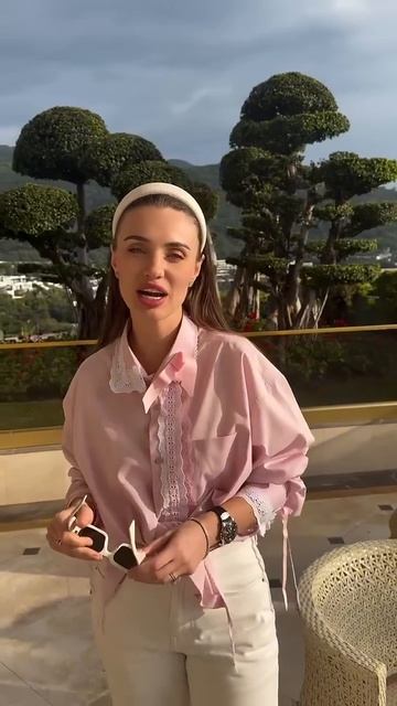 РУСС-ТУР знает, где лучшие отели, пляжи и олигархи) Ставь + для подробностей смотреть онлайн