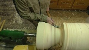 Огромная нога для консольного стола.