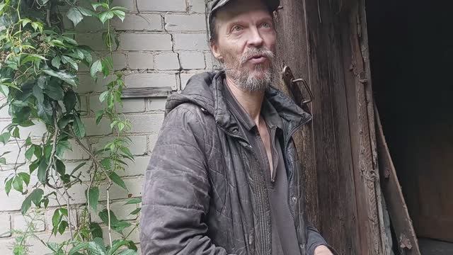 Виталик живет прошлым. смотреть онлайн