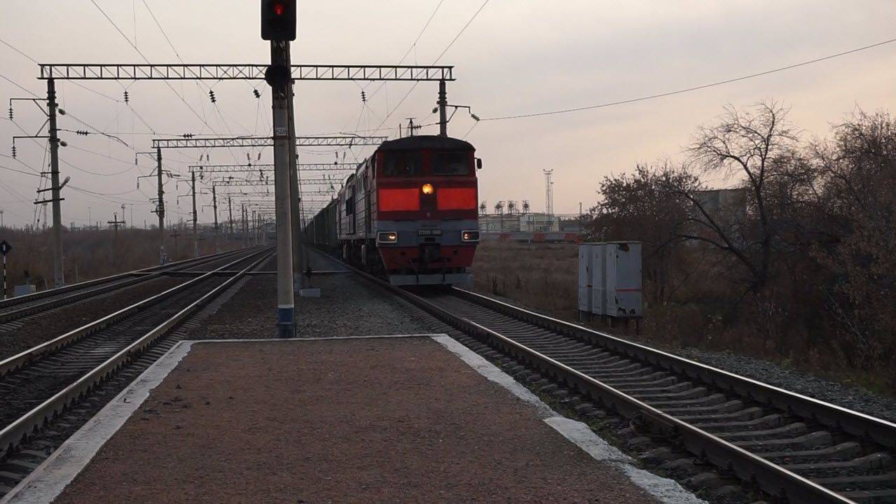 Тепловоз 2ТЭ10У-0460. Звук 10Д100. смотреть онлайн