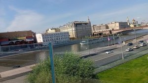 Парк Зарядье Москва у Красной площади Кремля. Прекрасное место отдыха! Занимает 13 гектаров