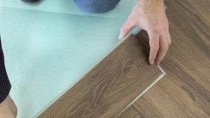 Как правильно укладывать кварц виниловую плитку на старое основание. Пошаговый монтаж своими руками