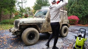 Мойка машины после жёстких покатушек в лесу! Моем с кайфом.