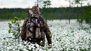 ОГРОМНАЯ ИЗБА! ПОПАЛ ПОД ПРОЛИВНОЙ ДОЖДЬ. ИДУ ЗА ЩУКОЙ.