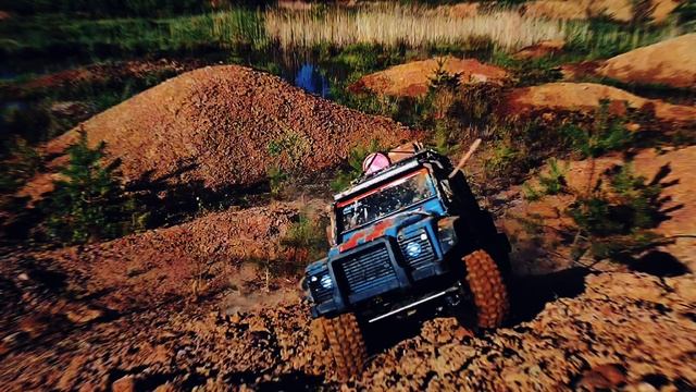 Радиоуправляемая гонка по песчаным холмам Defender MJX H8H смотреть онлайн