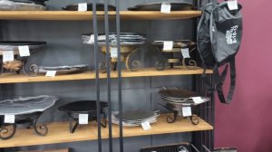 Купили садовую качель .