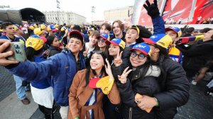 «Чуть не упали в обморок»: впечатления венесуэльцев от праздника «Алые паруса»