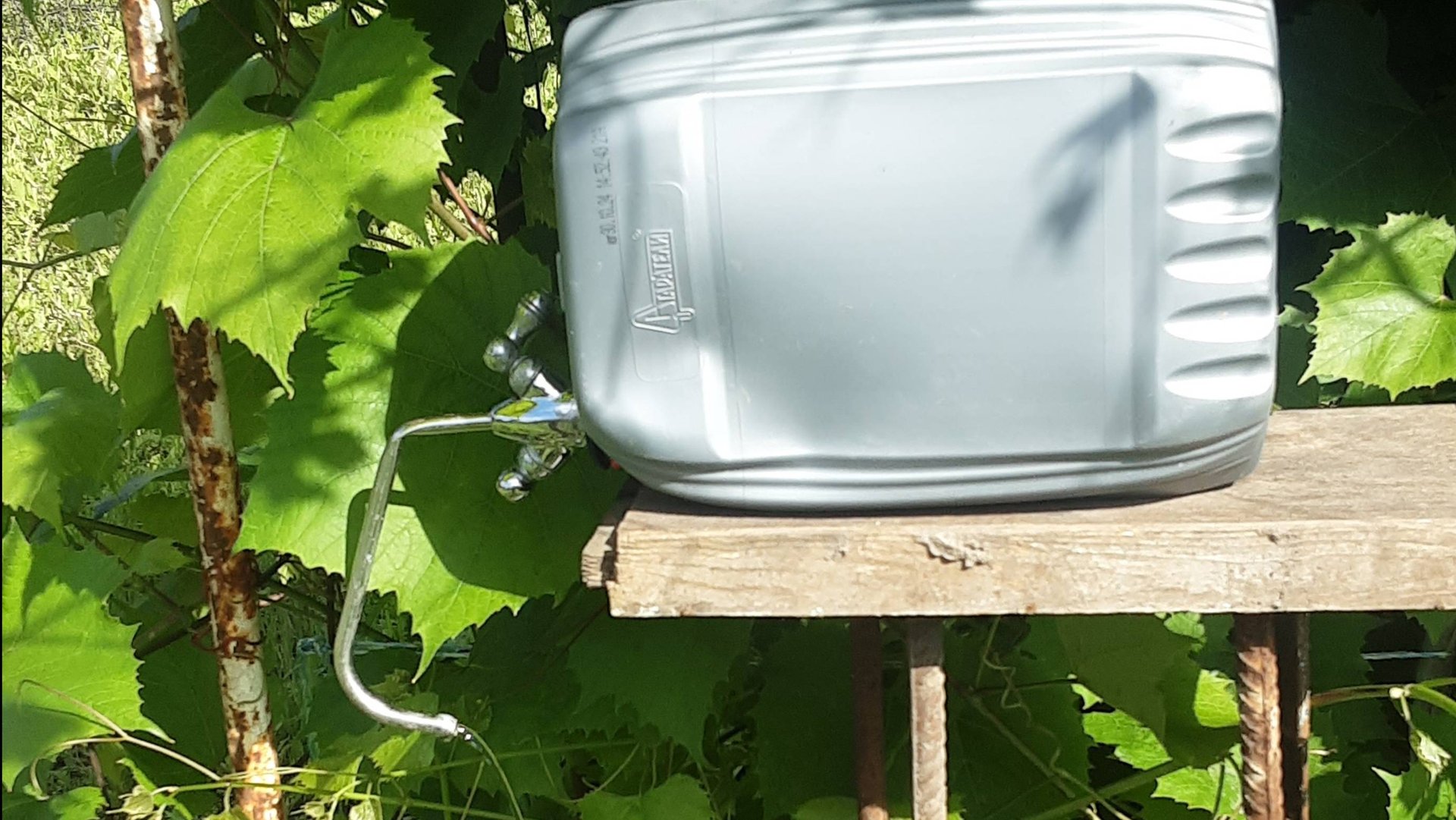 Девятый заказ: умывальник для дачи 27.06. 2025г. смотреть онлайн