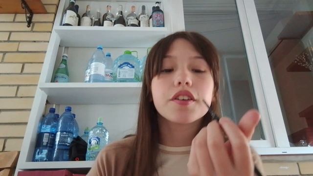 крашусь 🥰 смотреть онлайн