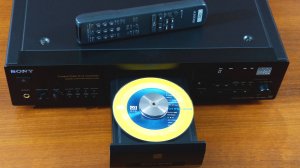 Sony CDP-XB930 QS на продажу