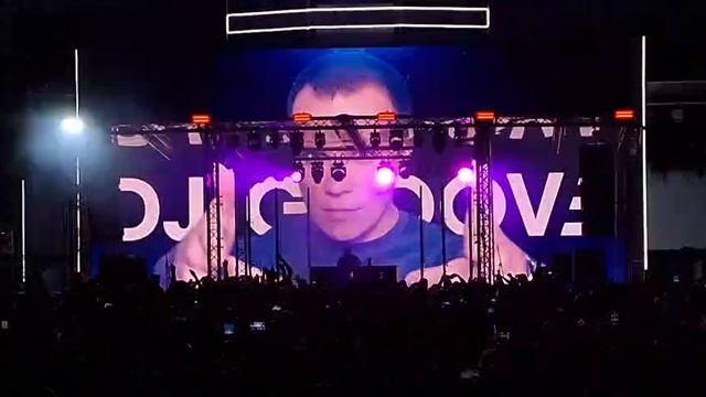 DJ GROOVE смотреть онлайн