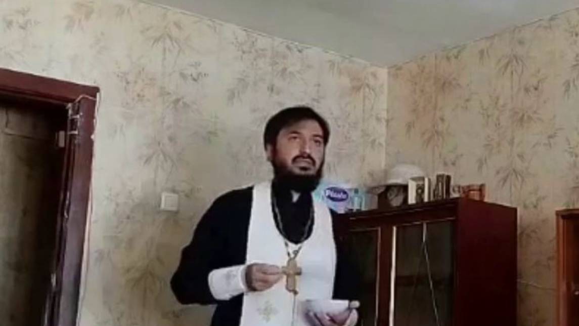 Освящение квартиры священник, отец Александр смотреть онлайн
