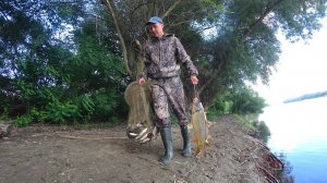 ОШАЛЕТЬ РЫБАЛКА С НОЧЁВКОЙ В ГРОЗУ. САЗАН НА ЗАКИДУШКИ. ЛОВЛЯ СОМА. Крупный карась и густера.