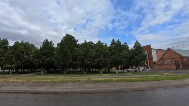 Сальск Коломийцева. ТЦ Победа, Дебют