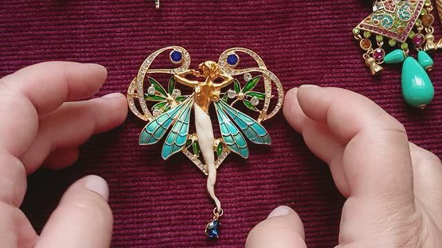 254. Современная бижутерия. Моя коллекция. смотреть онлайн