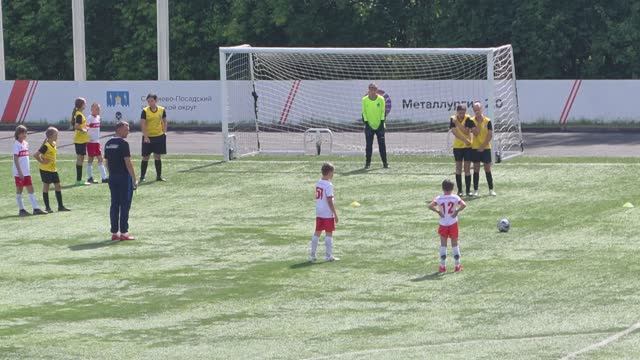 Спартак юниор 2 - СШ Девочки (2 тайм) (1-0) смотреть онлайн