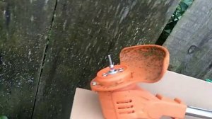 Аккумуляторный триммер из "светофора"