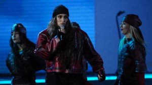 Добро побеждает зло: BEARWOLF устроила театральное шоу на сцене «Алых парусов»