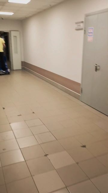 В подвале ЭНЦ катаются эти тележки