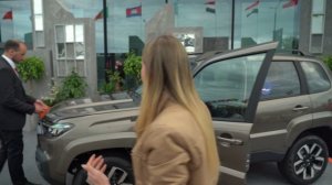 НОВАЯ НИВА! ДРУГОЙ ДВИГАТЕЛЬ. Лада Нива для презентации Лада Азимут