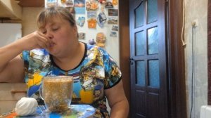 мукбанг   ем и наслаждаюсь жизнью  а вы?????