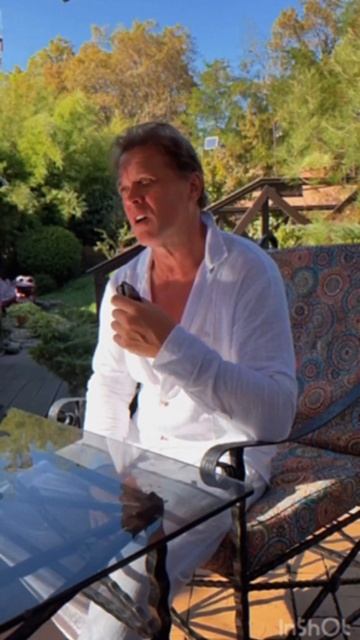 Мадам, вы так безумно красивы! сергейлюбавин #шансон #shortsmusic #мадам #михаилкруг #кавер смотреть онлайн