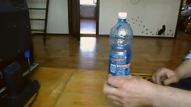 Как открыть плотно закрытую пластиковую бутылку