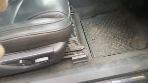 Как снять сиденье на Volvo XC90