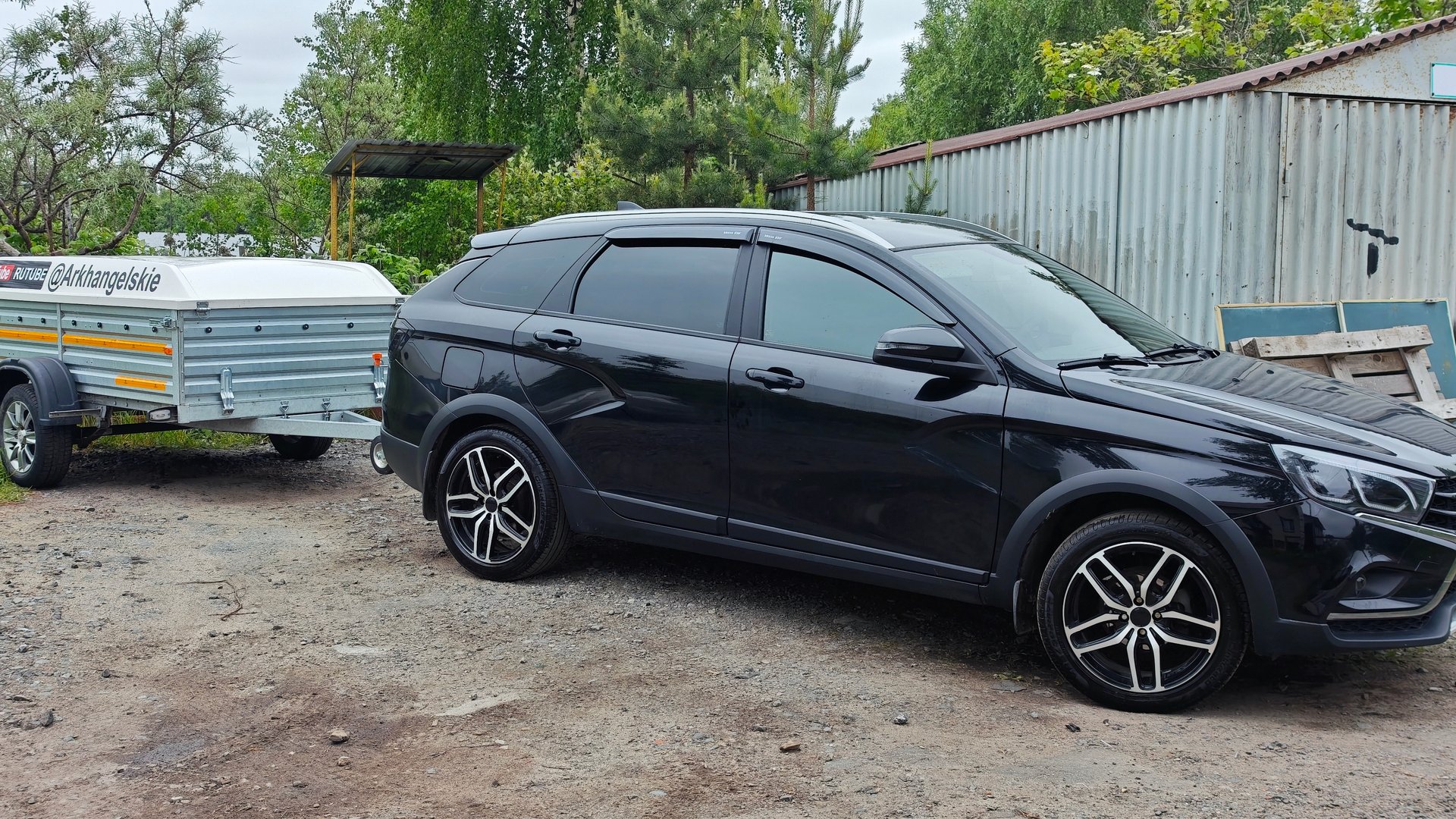 В Крым на Lada Vesta с прицепом смотреть онлайн