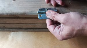 3 способа укрепить шуруп. Как починить дверные петли