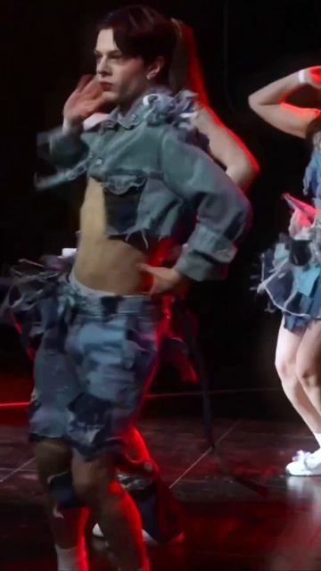 Debut в исполнении прекрасного Ушика ✨ #kpop #dance #debut #katseye #kpopfestival #shorts