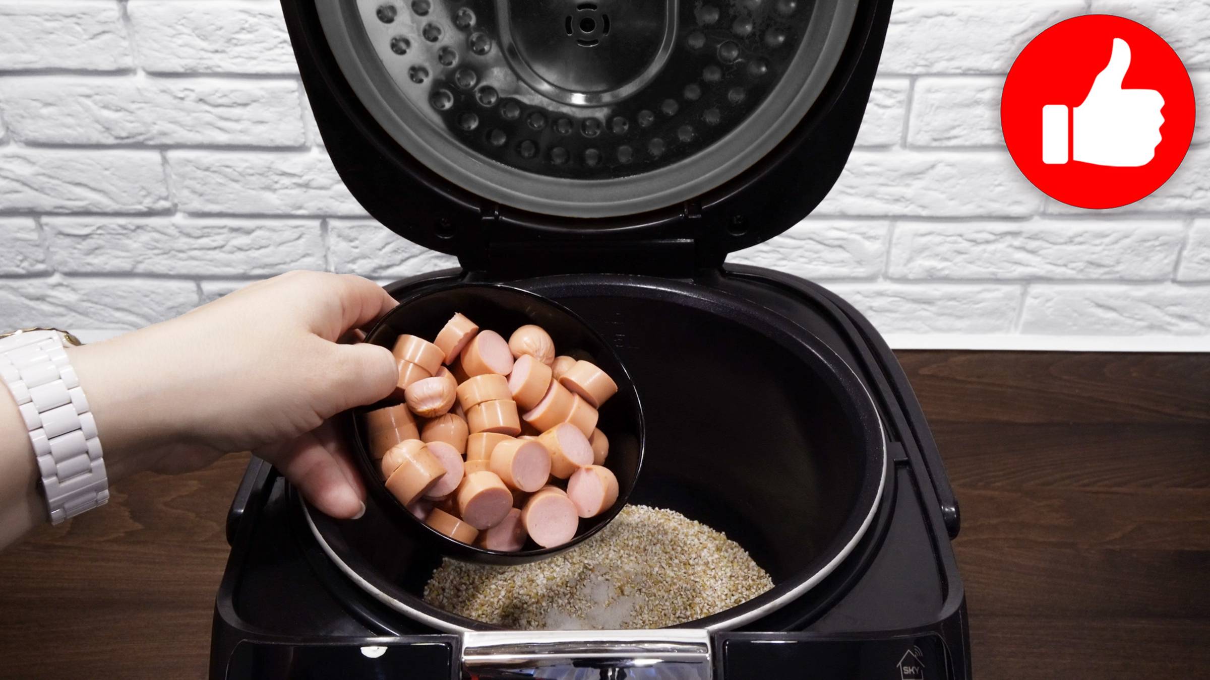 Очень Вкусный и легкий Ужин! Рецепт самой вкусной и быстрой ячневой каши с сосисками в мультиварке смотреть онлайн