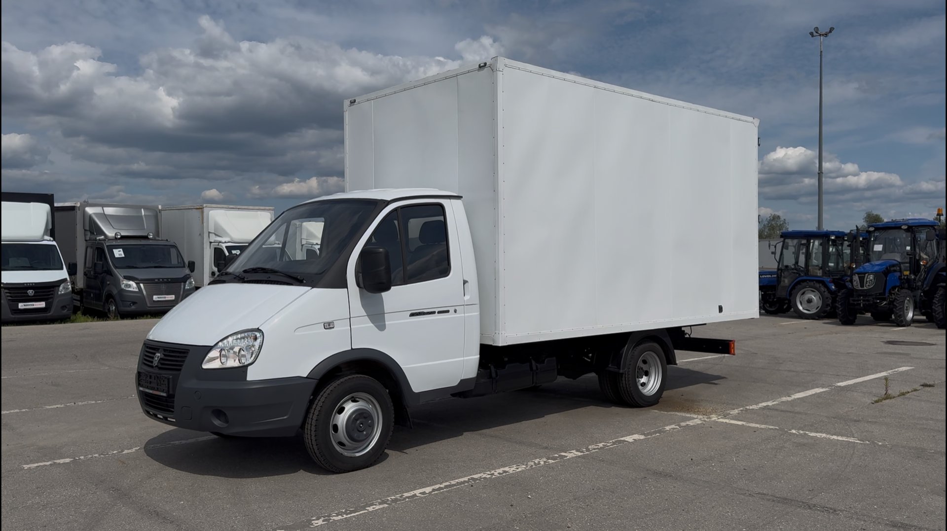 ГАЗель (3302) 2024 смотреть онлайн