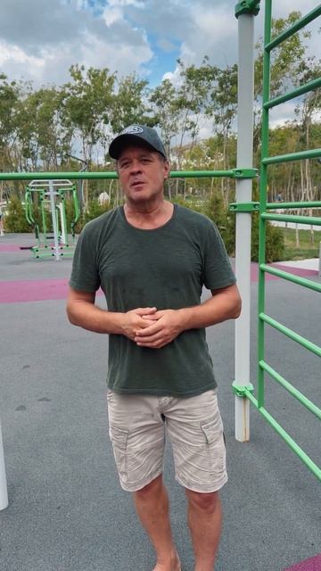 День спорта! #сергейлюбавин #shortsmusic #концерт #музыка #шансон #shortvideo #спорт #gymmotivation смотреть онлайн