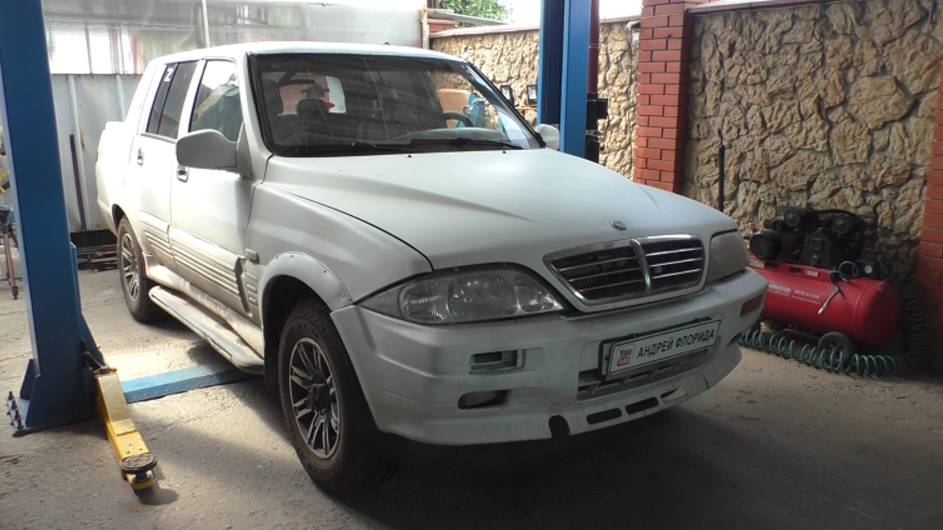 Замена задних пружин на SsangYong Musso Sports 2,9 СсангЙонг Муссо Спортс 2005