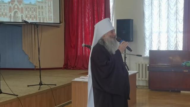 Слово митрополита Иоанна на выпускном акте образовательных курсов во имя сщмч. Адриана Троицкого смотреть онлайн