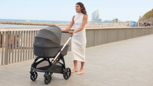 Как собрать коляску Inglesina Aptica 2024 и что входит в комплектацию 3 в 1?