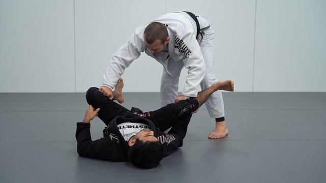 4 - Toreando Facing In смотреть онлайн