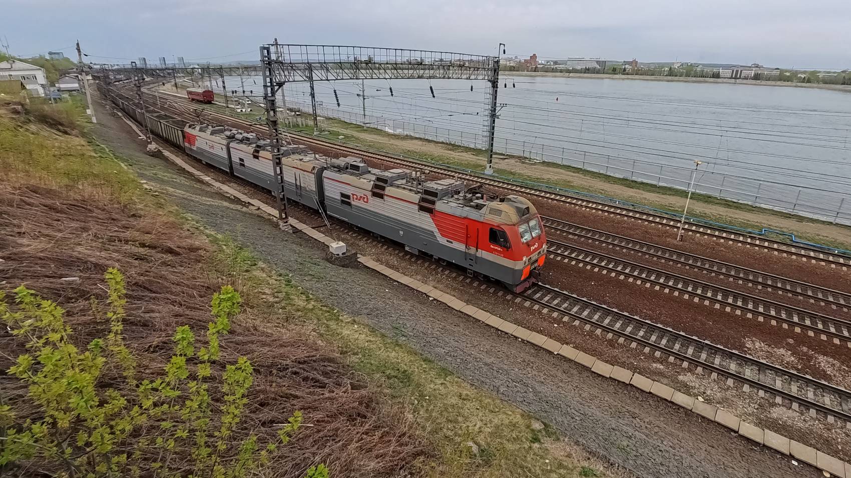 3ЭС5К-462 смотреть онлайн