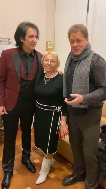 Рождественский шансон 2024 в БКЗ «Октябрьский» #сергейлюбавин #кайметов #шансон #рождество смотреть онлайн