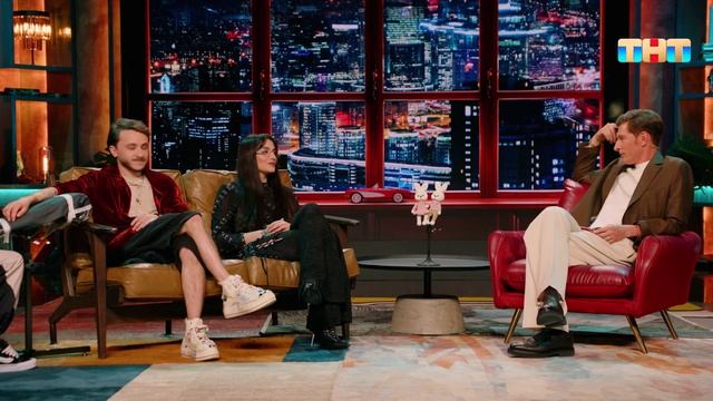 Эльдар Джарахов делает татуировку в студии Шоу Воли | ШОУ ВОЛИ смотреть онлайн