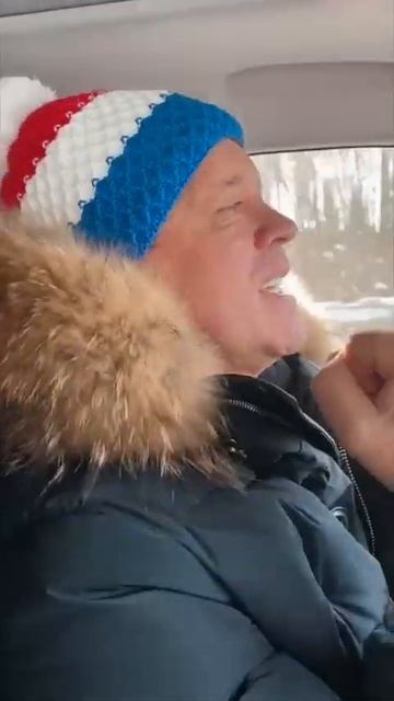 Засыпанная снегом Москва… #сергейлюбавин #музыка #shortsmusic #концерт #shorts #авто смотреть онлайн