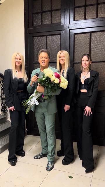 Санкт-Петербург встречай! 15 апреля — Сергей Любавин с новой программой «Любовь и точка» #shorts смотреть онлайн