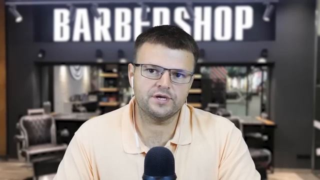 Наглые коллекторы пытаются выбивать долги, Илья Монарх всех раскидал. смотреть онлайн