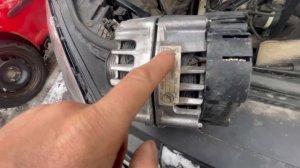 Touareg nf 3.0 TT ремонт генератора / alternator replacement.