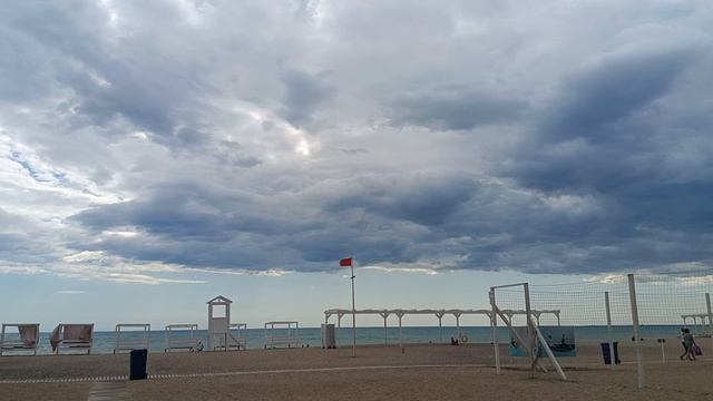 А КОГДА НА МОРЕ КАЧКА